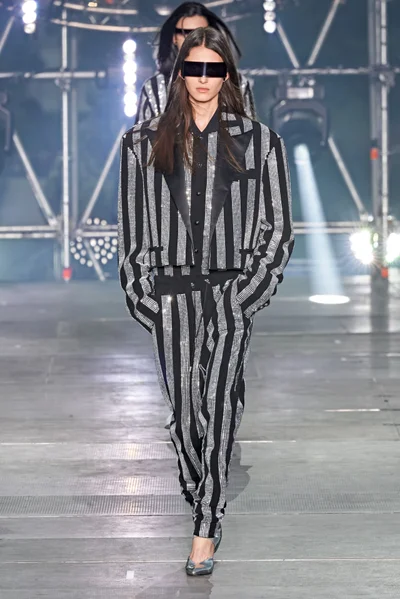 Look 62